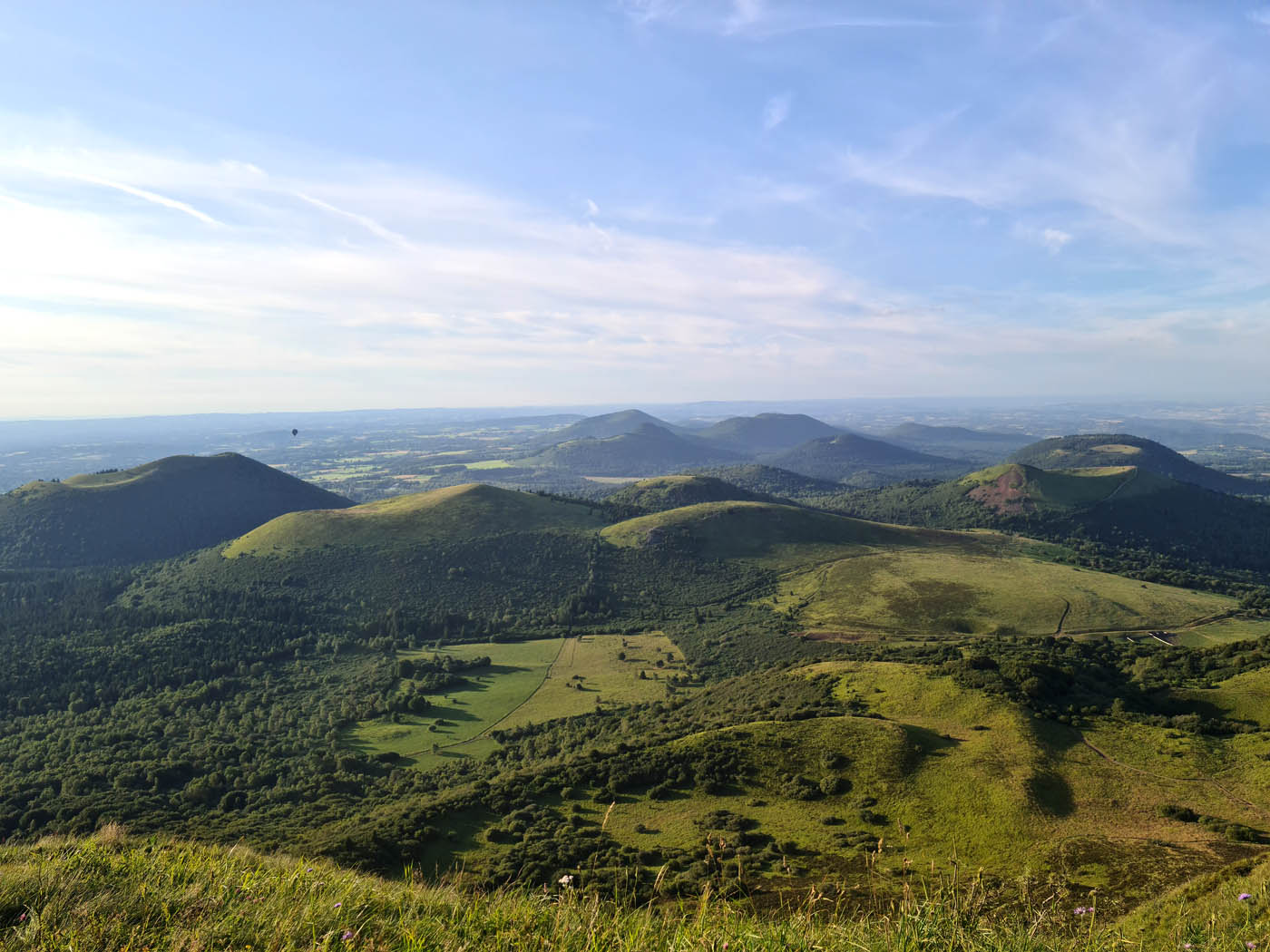 vue panoramique sur les chemin de chèvres